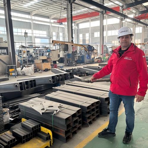 Yurtdışı Müşteri Fabrika Ziyareti Yeni İşbirliği Fırsatları Yaratıyor